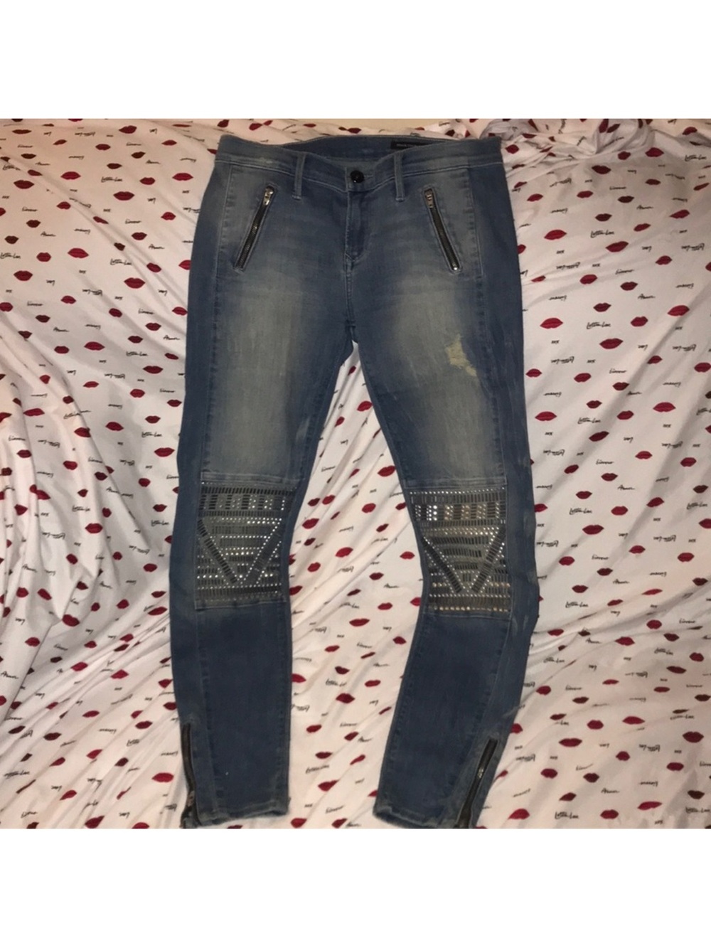Black orchid size 27 Studded Knee Detail skinny Blue Jeans zippered bottoms